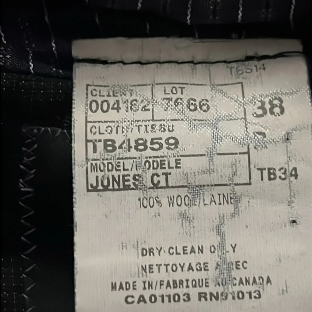 Ted Baker London Black Sport Coat with Notched Lapel Size 38